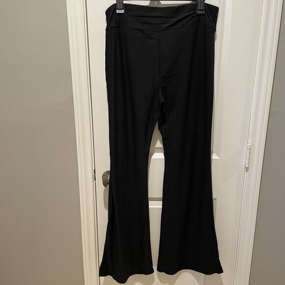 No Boundaries Black Flare Pants Women’s Size XL 16/18 NEW With Tags - Picture 8 of 8